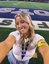 Olivia Lee Selfie at the AT&T Stadium 