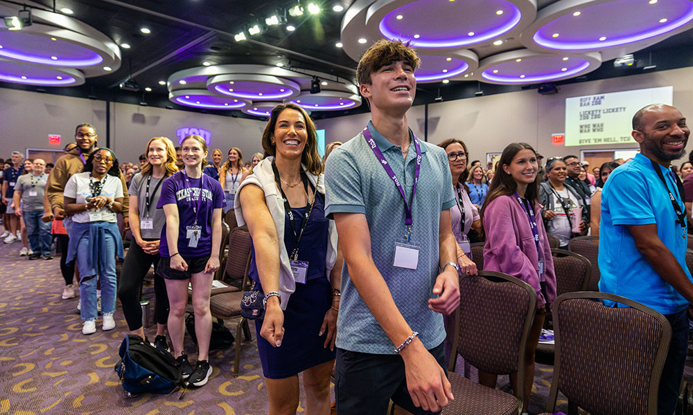 Horned Frog Families TCU Riff Ram Chant